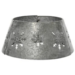 Rustic Iron Snowflake Tree Collar